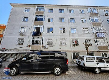 Avcılar Merkezde, Metrobüs Yanıbaşında, İskanlı,yapılı 3+1 Daire