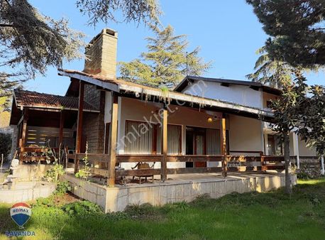 Re/max Lavanda'dan Yeniçiftlik'te Denize Sıfır Satılık Villa