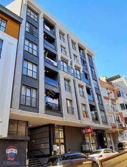 Zeytinburnu Çırpıcı Mahallesi Satılık 3+1 Fırsat Daire