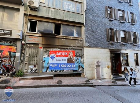 Remax Lavanda'dan Şişhane İstikal Cad.sonu Satılık Dükkan