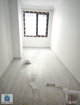 Akgür Emlak Cennet Mahallesi 2+1 Balkonlu Sıfır Daire