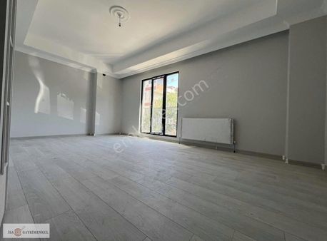 Osmangazi Mah Aşıroğlu Cad 2+1 Lüks 85m2 Yüksek Giriş Daire