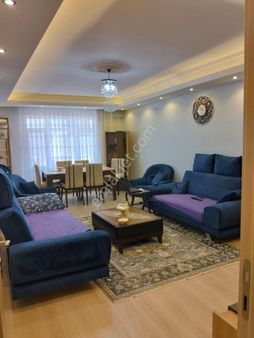 Kırklareli Şehrin Tam Merkezi'nde Kaçırılmayacak Fırsat 3+1 Daire