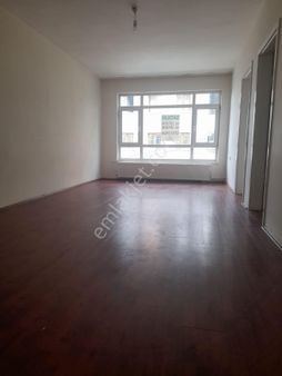 Çankaya Kollej ,kazan Sk. Başlarında Ara Katta 3+1 Kombili