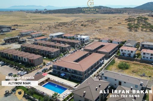 Küçükköyde Satılık, Taş Mimarili Han İçinde,havuzlu 1+1 Daire