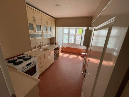 Sincan Mareşal Mahallesinde 3+1 Masrafsız Ara Katta Daire