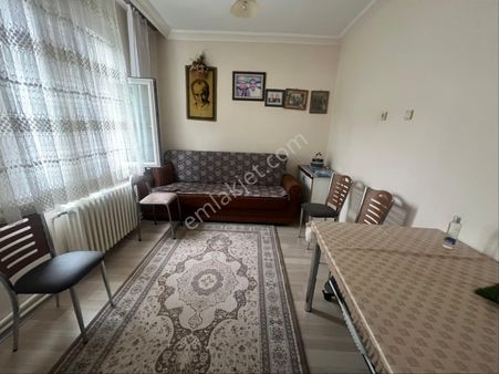 Arkadaş Emlaktan Bahçelievler Mehmet Akif Ersoy Cad. 3+1 Satılık Daire