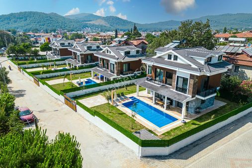 Fethiye Ölüdenizde Satılık Lüks Villa