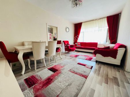 Abidinpaşa'da Cadde Üzerinde Katta 3+1 Satılık Daire !!!