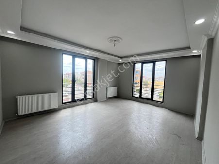 Re/max Land ' Den Alka Life Sitesinde Satılık 2+1 Daire