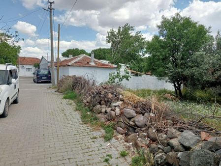 Komutanemlakta'dan Göçbeylide 234 M2 İmarlı Arsa