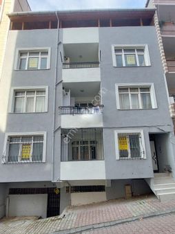 Ersin Emlak İstanbul/2+1'den Bozma 1+1-komple Yenilendi-85 M2