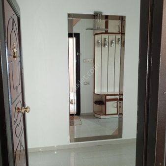 Atatürk Mahallesi 52 Evlerde 3+1 160 Metre Kare Bakımlı Daire