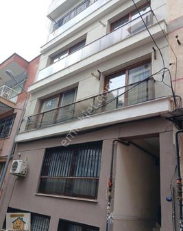 İzmir Konak Atilla Mah. De 3+1 Satılık Daire