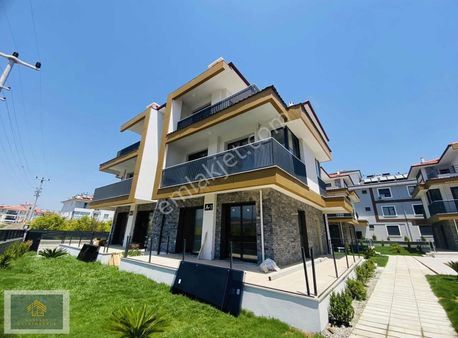 Lavinia Gayrimenkul'den Ortaca Bahçelievler'de Triplex Villa