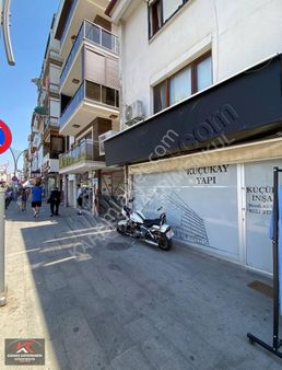 Karamürsel Merkezde, Prestijli Konumda 50 M² Satılık Dükkân