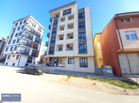 Yayla Mah.si Zeytinlik Mevkiinde Göl Manzaralı Satılık 2+1 Daire