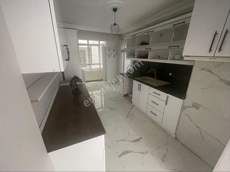 Furkan Emlaktan Rasathane Mh 3+1 135m2 Yüksek Giriş Ebeveyn Banyolu İçi Yapılı Fırsat Daire