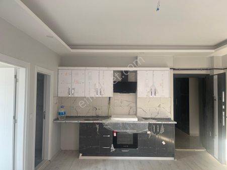 Menemen Seyrek Satılık 1+1 Daire