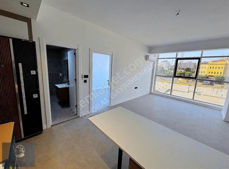 Çorlu'nun Prestijli Konumu Alipaşada Yüzme Havuzlu 1+1