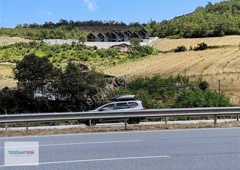 Tozluemlak'tan Anayol Üstü 1506m2 Resmi Yola Cephe Tarla !