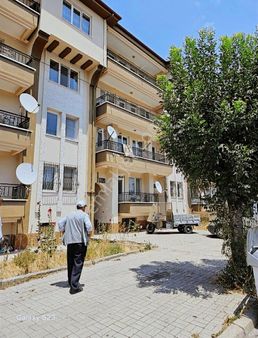 Ataköy Rampası Anayol Uzerı 3+1 Arakat Daıre Kiraliktir