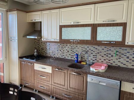 Edremit Merkezde Deniz Manzaralı Satılık 3+1 Daire