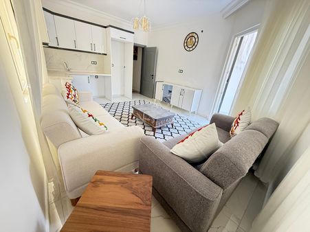 Didim Satılık Çamlıkta Denıze Yakın 2+1 Sıfır Eşyalı Yüksek Girişli Yazlık Daire