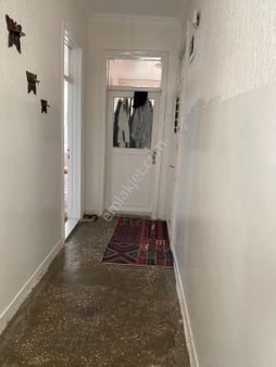 Kilis Merkez Yenimahalle’de Kartal Bey Okulu Yanında Satılık 2 + 1 Daire