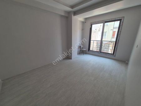 Prestij'den Nusratiye'de Doğalgazlı Asansörlü 2+1 Daire