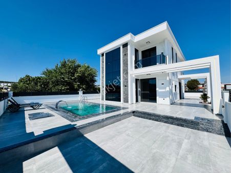 Mutfakta Hediyesi Var Lüks Villa