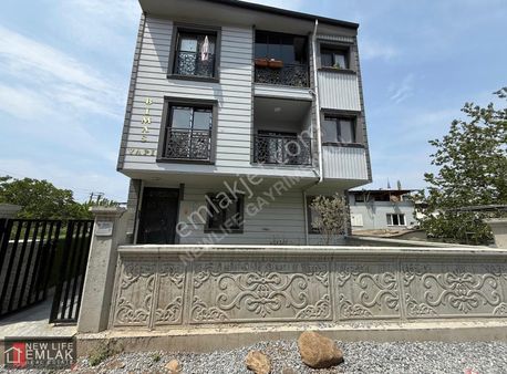 Kuşadası Güzelçamlı'da 2+1 Sıfır Arakat