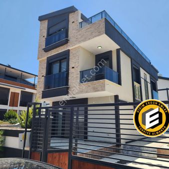 Didim Altınkum Mahallesi’nde Satılık 3+1ayrı Mutfaklı Müstakil Villa