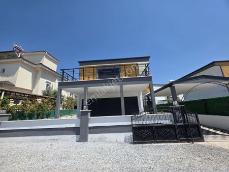 Akbük Satılık Havuzlu Müstakil Villa