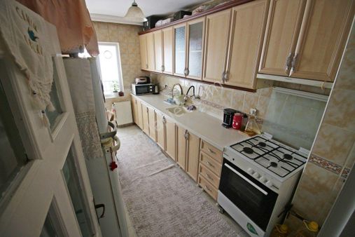 Gamze Emlak' Andiçen Mh'de Ara Katta Ön Cephe^^bağımsız^^daire!!!