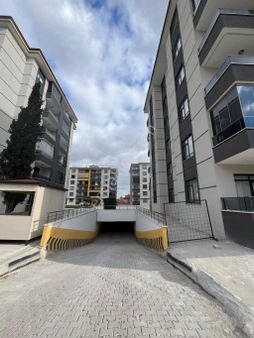 Gürhan Gayrimenkulden Fetih Caddesi Yakını Geniş 3+1 Daireler