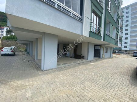 Trabzon Arsin'de Satılık Dükkan