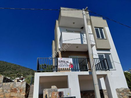 Akbük Deniz Manzaralı Satılık Villa