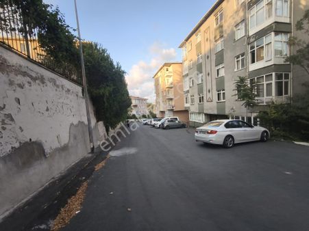 Eyüpsultan Karadolap Özde Sitesinde Satılık Yatırıma Uygun 2+1 Daire