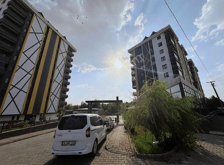 Süper Lüks Satılık Site İçerisinde 6 Odalı Dubleks Daire