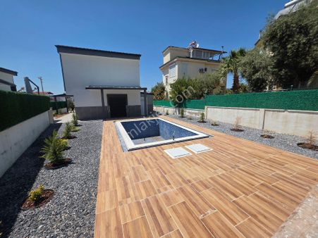 Didim Akbük'de 350 M² Arsa İçinde Müstakil Havuzlu Acil Satılık Villa