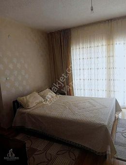 Çaydaçıra Mahallesinde 4+1 Ara Kat Daire