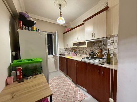 Selçuklu Mahallesi Yapılı 2+1 Yüksek Giriş