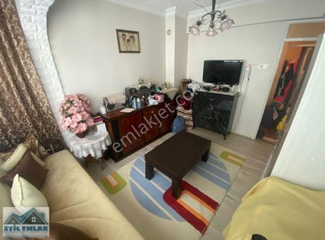 Salihli Satılık 3+1 Daire Sağlık Mahallesi