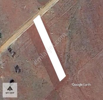 Konya Beyşehir Göle Yakın Yola Cepheli