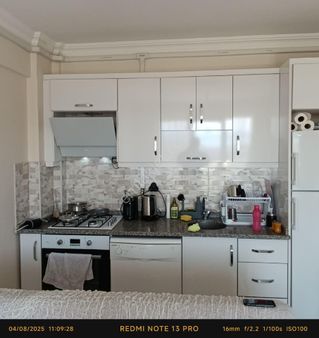 Yeg Sitesinde Deniz Manzaralı 1+1 Daire