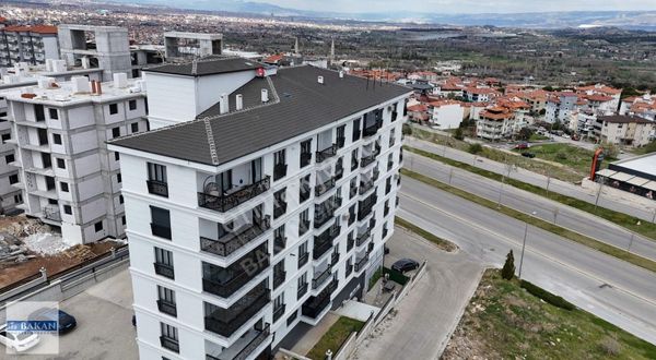 Bakan Gm'den Bağbaşı Anayol Üzeri Ultra Lüks Sıfır 190 M2 Daire