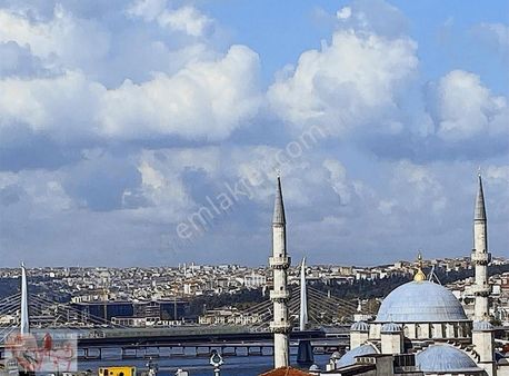 Mısır Çarşısı - Yaya Trafiği Muhteşem-devran Kiralık Bina