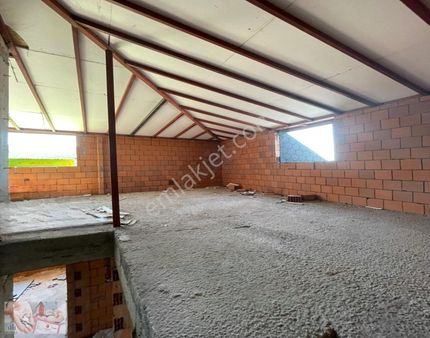 Sultanbeyli Abdurrahmangazi'de 3+1 Üst Dubleks