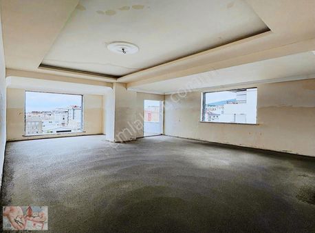 Necip Fazılda Yerden Isıtmalı 4+1 Üst Dubleks Yeni Daire